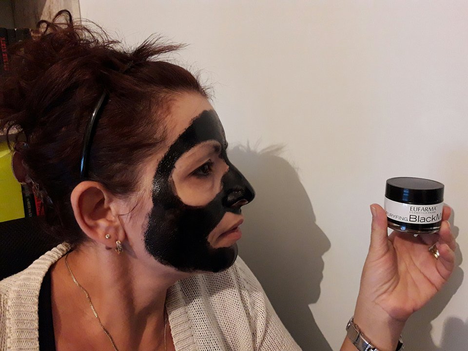 blackmask2-ewoman