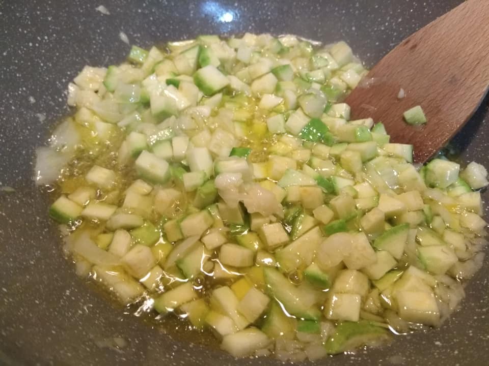 Η συνταγή της ημέρας: Πεντανόστιμο σπυρωτό κριθαρότο με γαρίδες