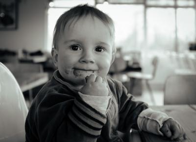 My babyday: Δες με μάνα, τρώω με κουτάλι!