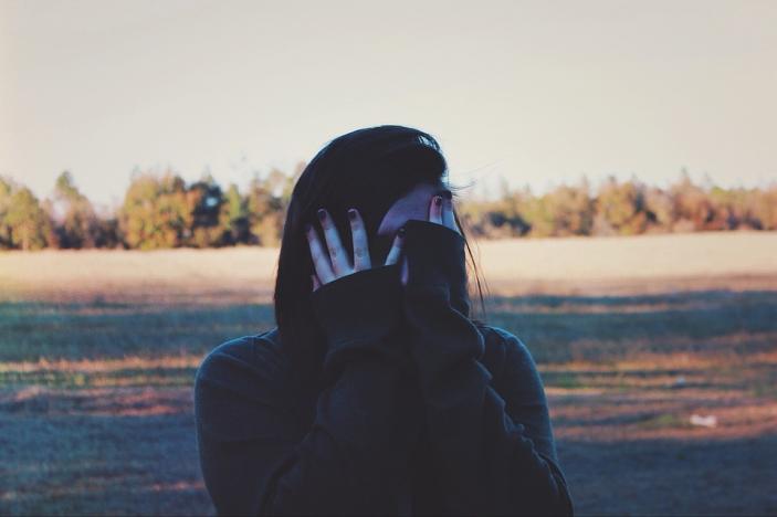 Εκείνοι που δακρύζουν με τις λέξεις τους και μιλούν με τα δάκρυα τους(πηγή pixabay)