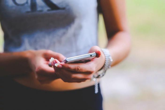 Τολμάς να αποχωριστείς το κινητό σου για μία εβδομάδα;(pixabay)