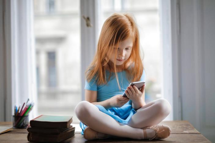 Εξασφαλίστε την ασφαλή περιήγηση των παιδιών στα social media(pexels) 